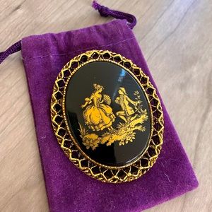 Victorian Style Brooch Pendant